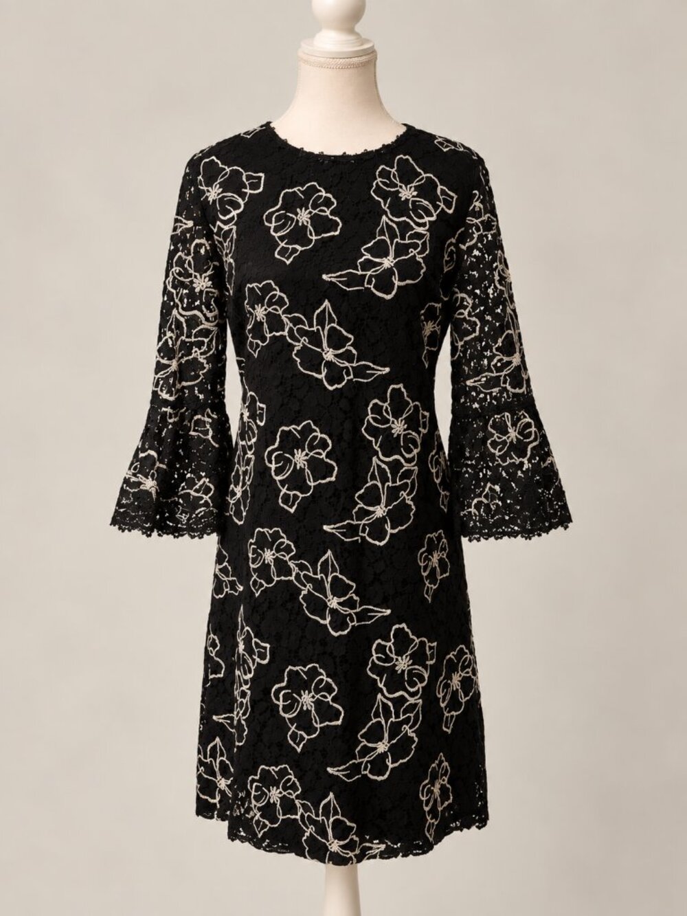 Karl Lagerfeld Paris black lace dress, women’s size 6.